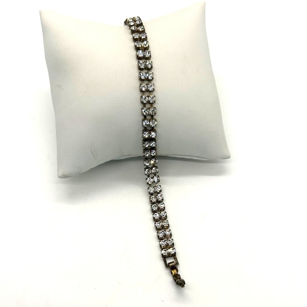 Vintage 2 Strand Rhinestone Bracelet With Fold Over Clasp - Picture 3 of 12